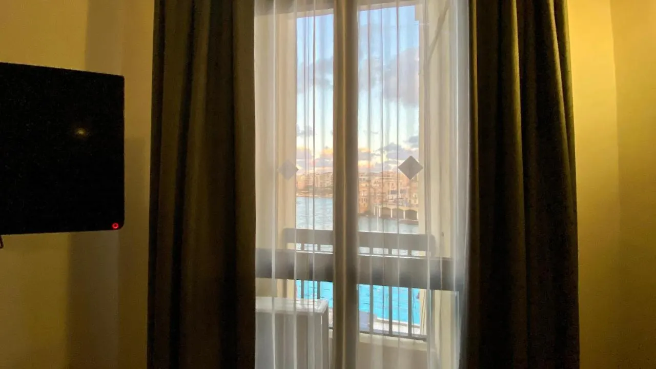 St. Julian'S Bay Hotel Malta